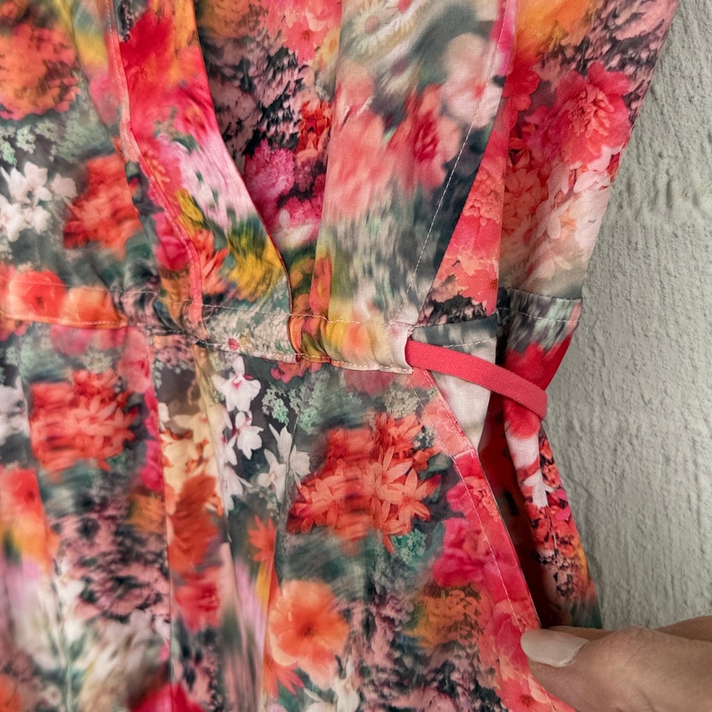 Athleta Marlow Romper in Renewed Bloom Pink Floral Print Size Medium - Picture 7 of 14